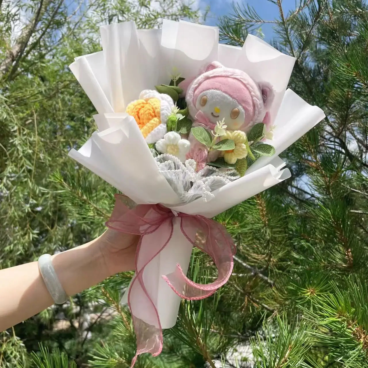 HappyHearts My Melody Kuromi Cinnamoroll Hello Kitty Crochet Flower Bouquet