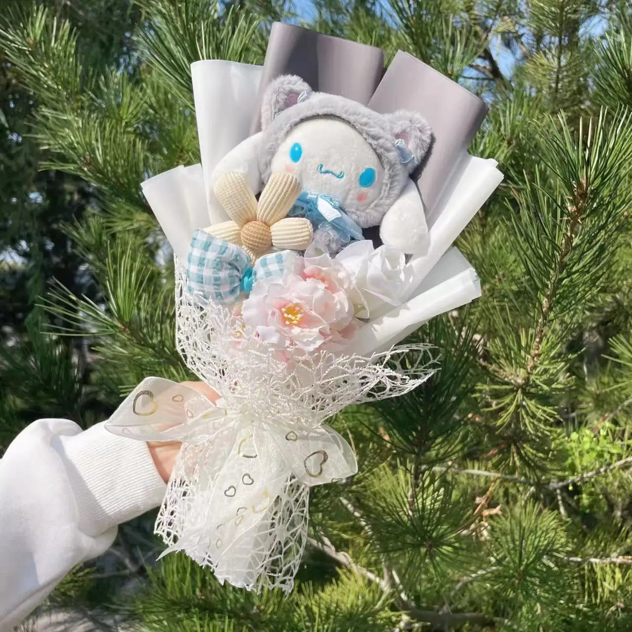 HappyHearts My Melody Kuromi Cinnamoroll Hello Kitty Crochet Flower Bouquet